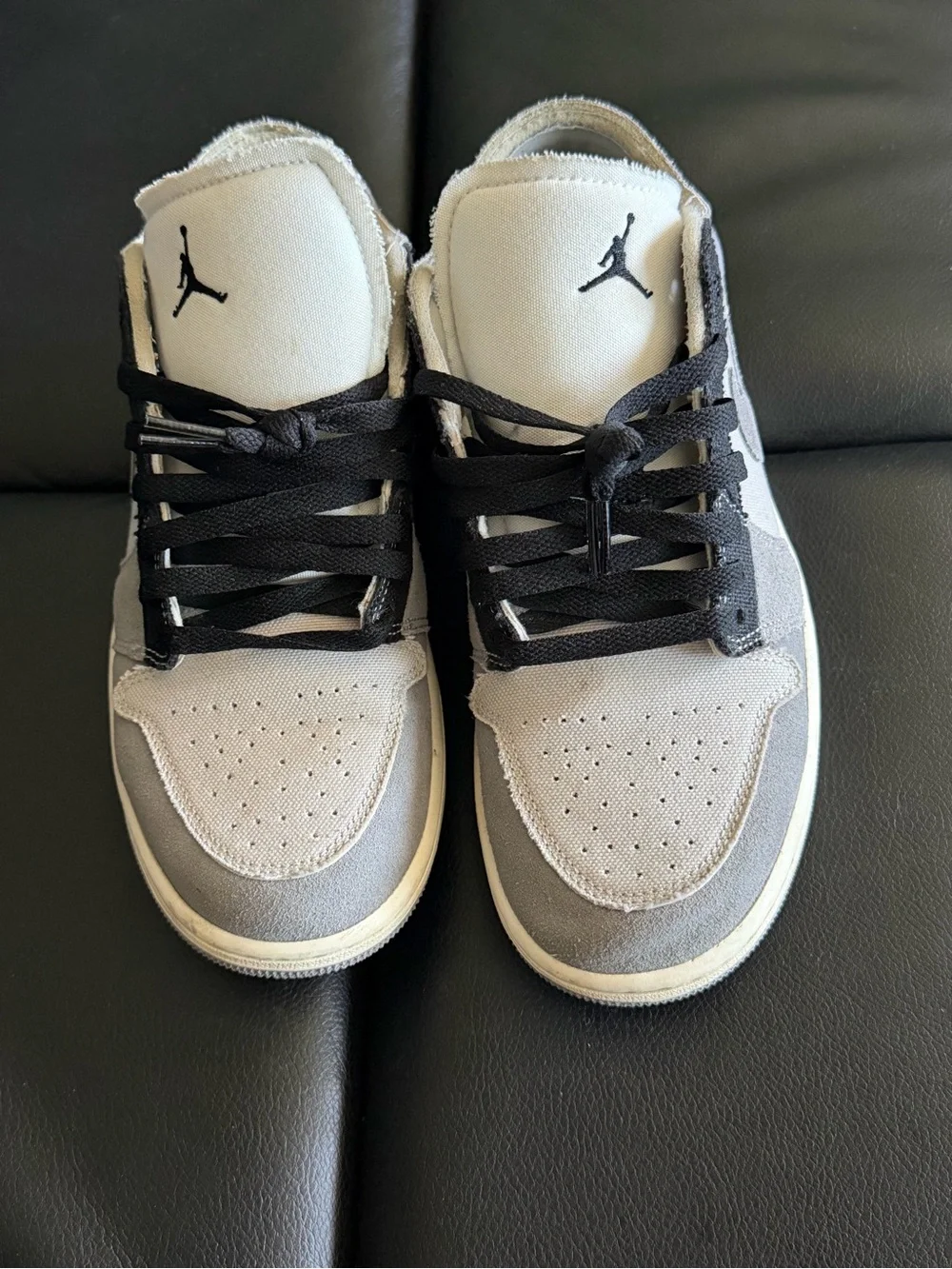 Jordan Low-Top Sneakers in Light Grey and Black